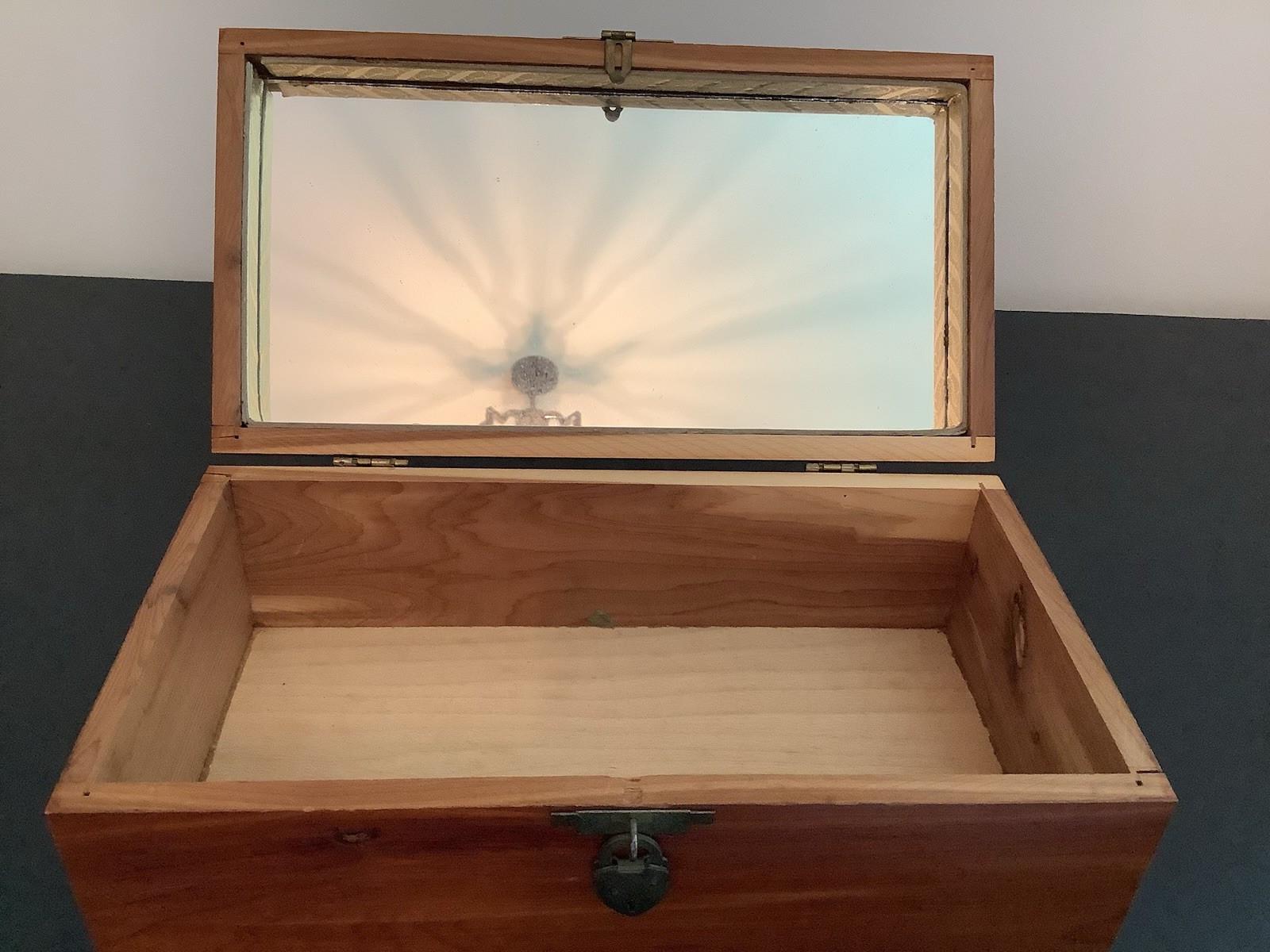 Vintage Cedar Wooden Keepsake Box Landscape Lid Rustic Jewelry Storage Cottage