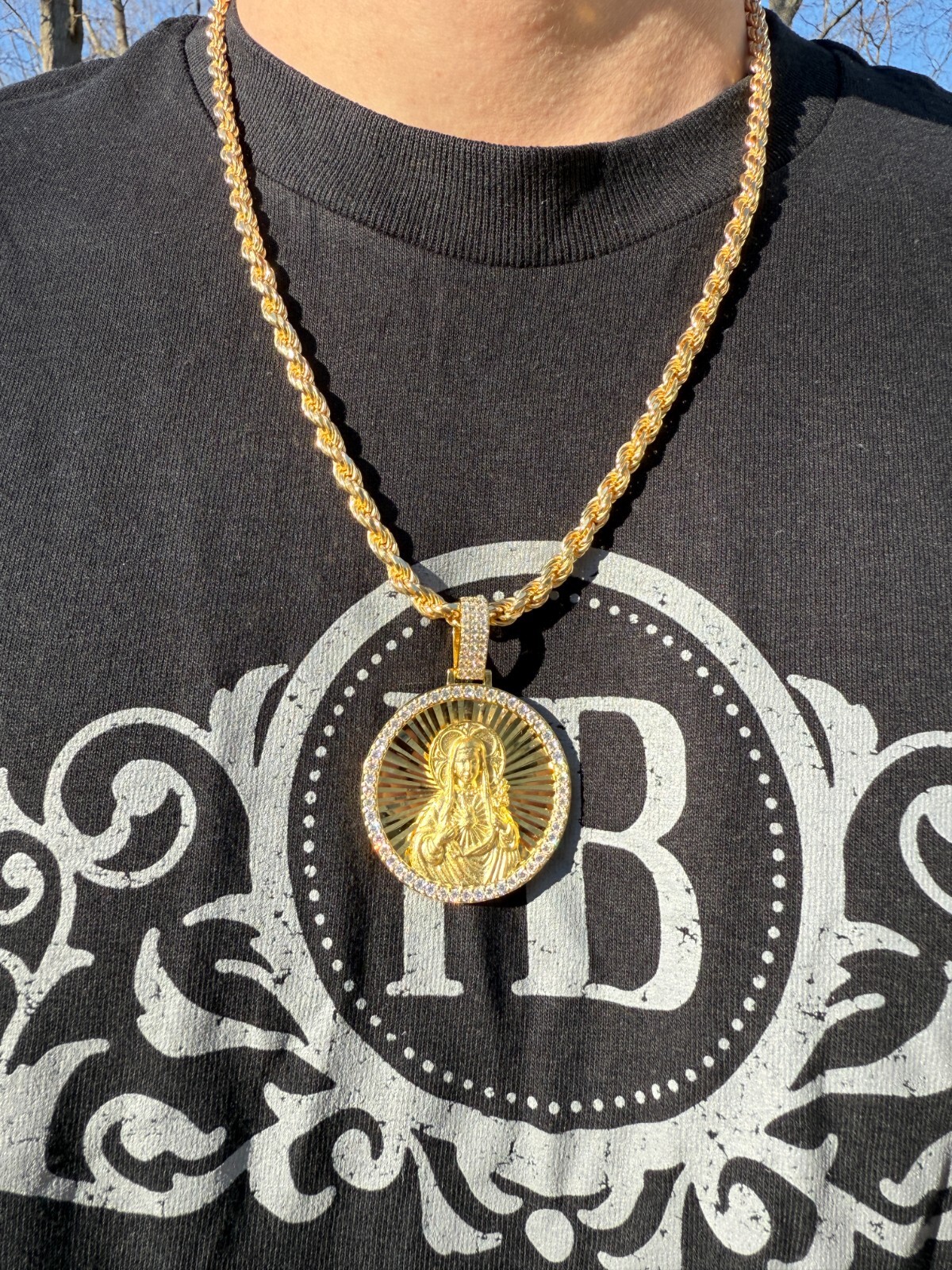 MOISSANITE Virgin Mary Round Medallion Pendant Real 925 Silver / Gold Necklace