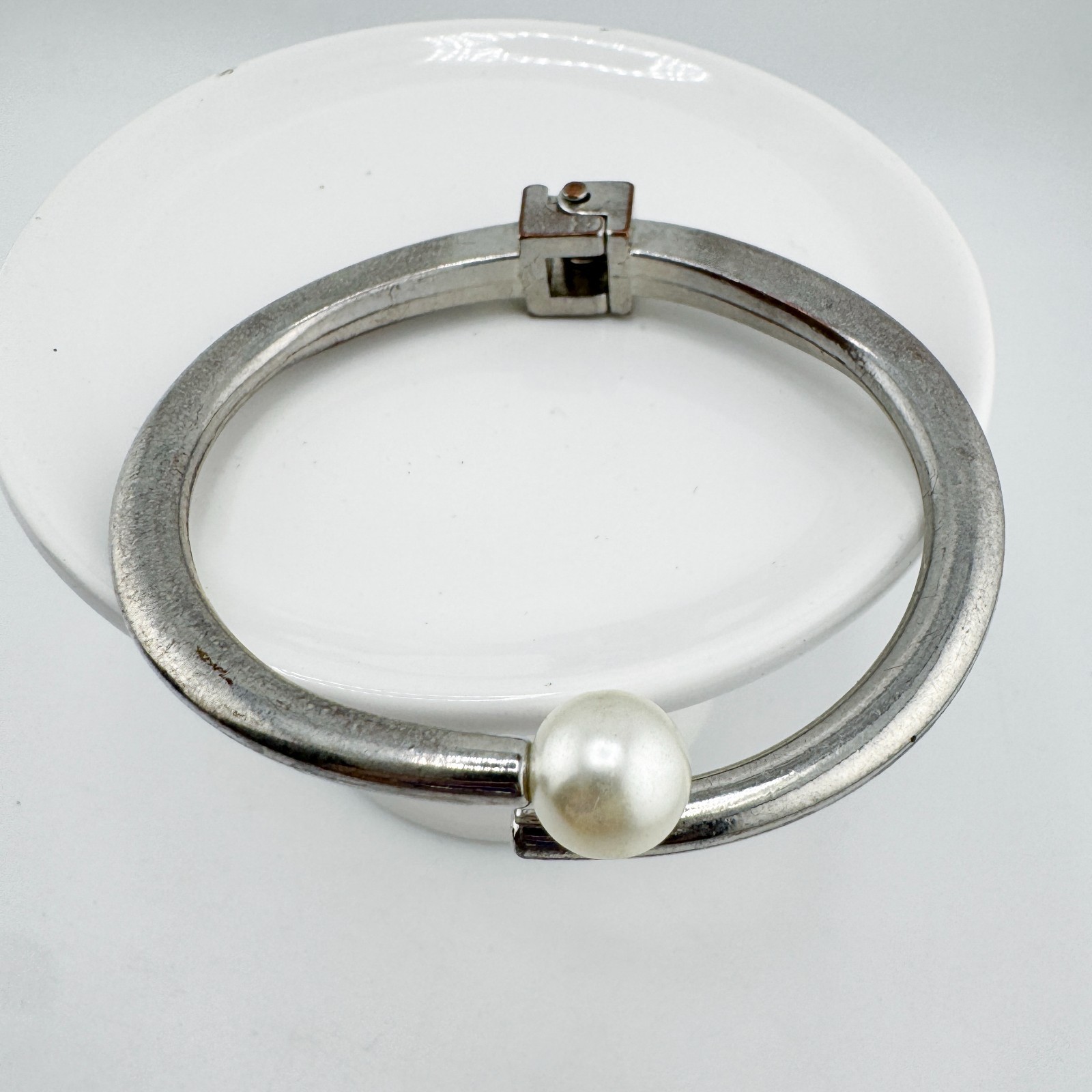 Vintage Silver Tone Open Ended Hinge Bangle Bracelet with Faux Pearl Accent