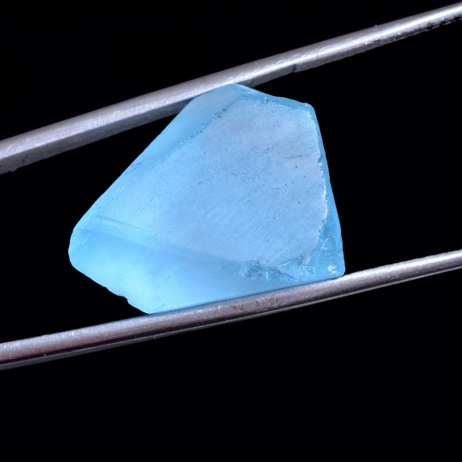 42.10 Ct 100% Natural Blue Topaz Facet Rough 17 x 21 x 13 MM Excellent Gemstone