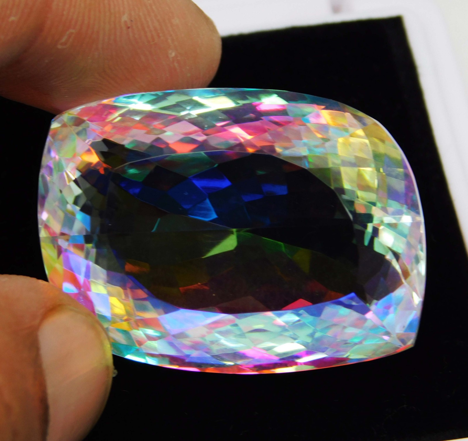Flawless Natural Mystic Quartz 97.70 Ct Certified Rainbow Fancy Loose Gemstone