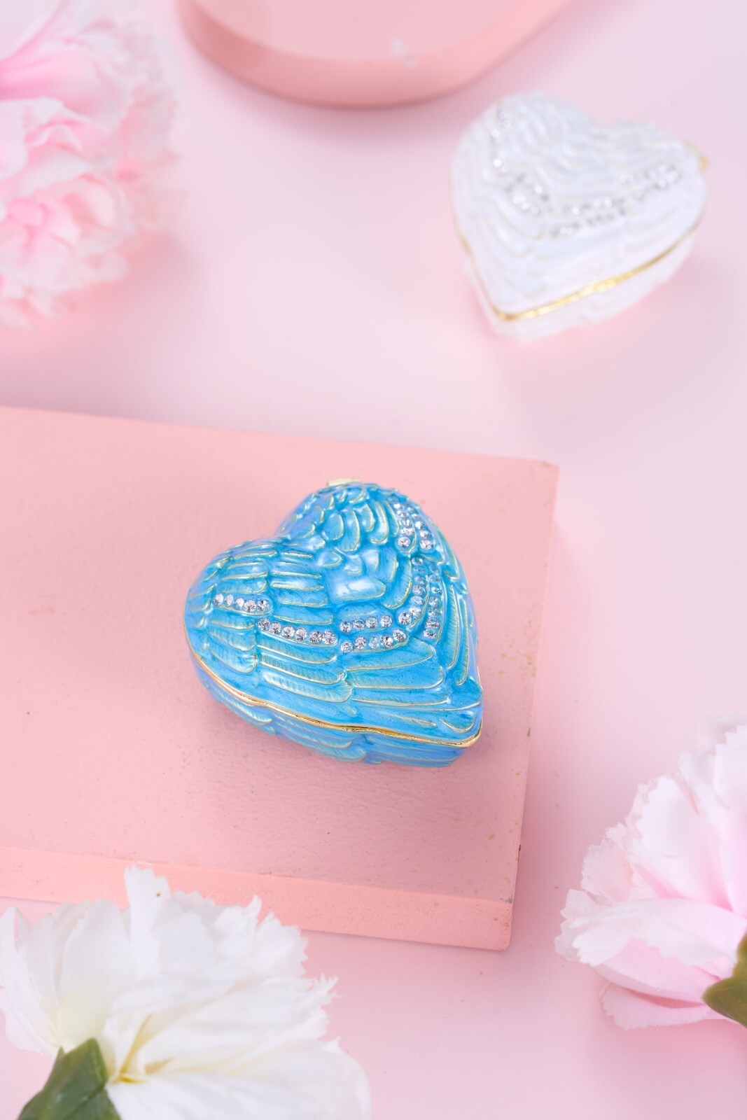 Mini Heart-Shaped Enamel Jewelry Box – Cute & Chic
