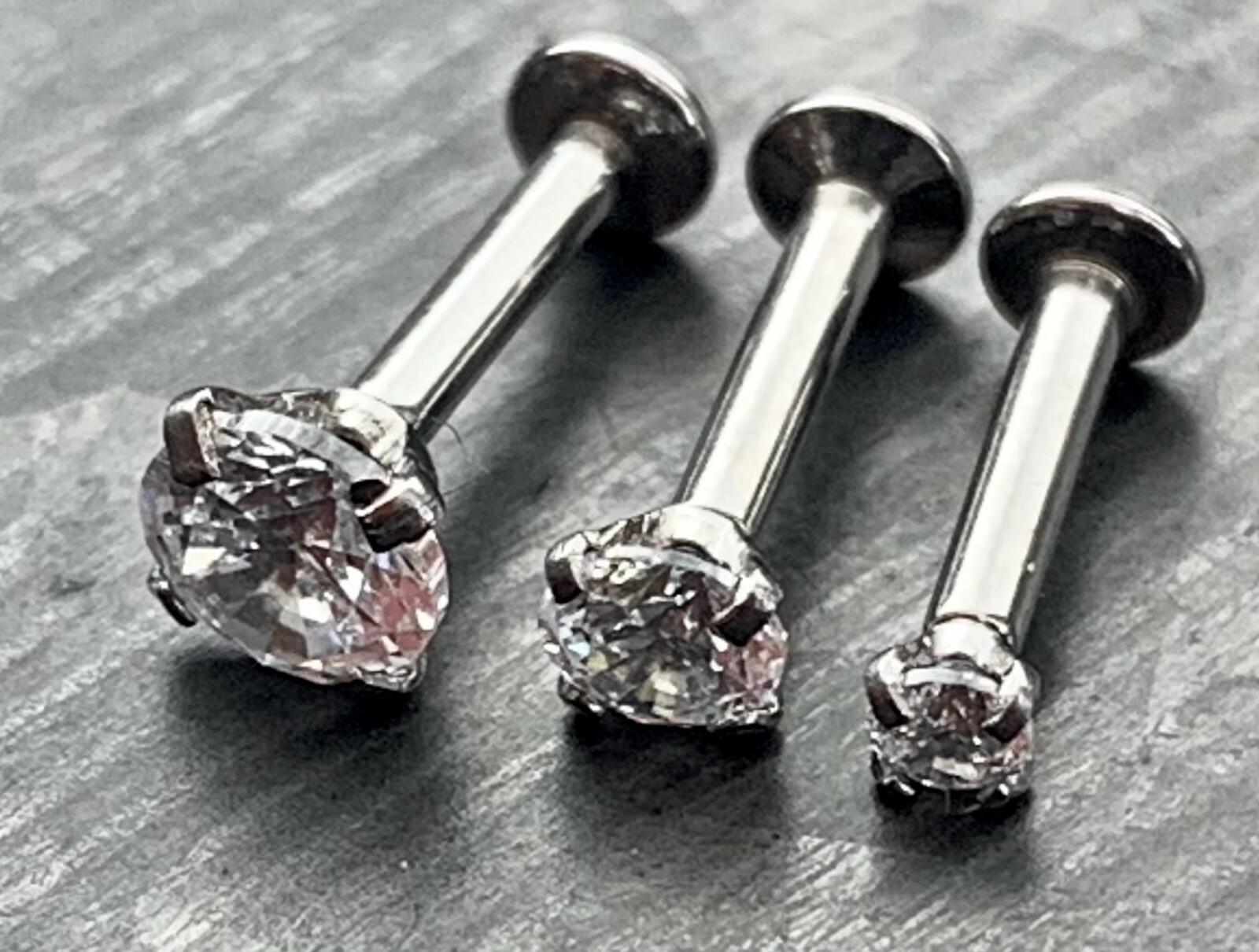 1pc Push In CZ Gem 16g Labret Threadless Stud Lip Ring Helix Ear Cartilage
