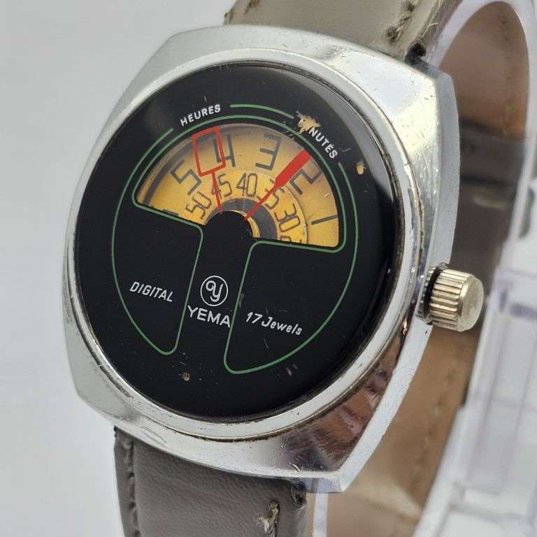 Yema Digital Jump Hour 36801 Manual Winding Vintage Men’s Watch