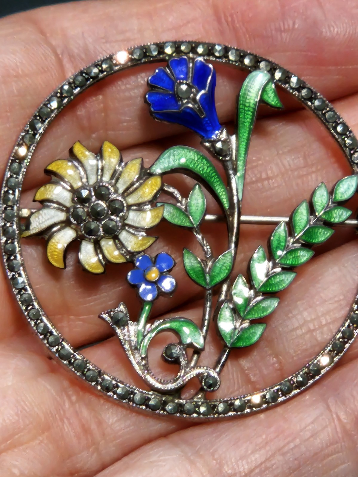 Vintage Art Deco Enameled Flower Sterling Brooch 11g