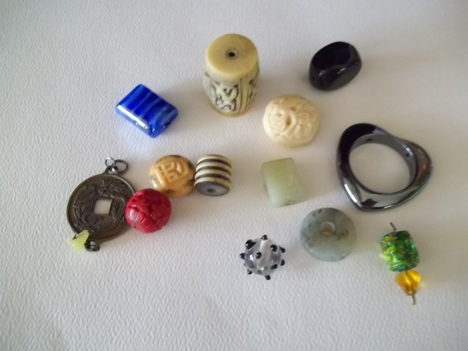 Asian style bead lot carved resin jade look glass craft beads ojime style
