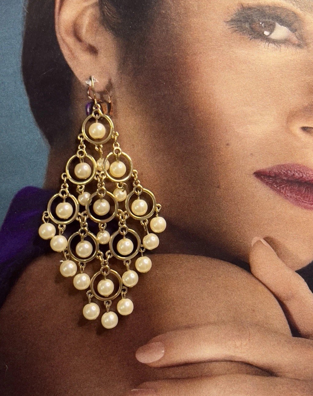 Elo7 Gold Tone Simulated Pearls Dangling Chandelier Earrings 3.5”