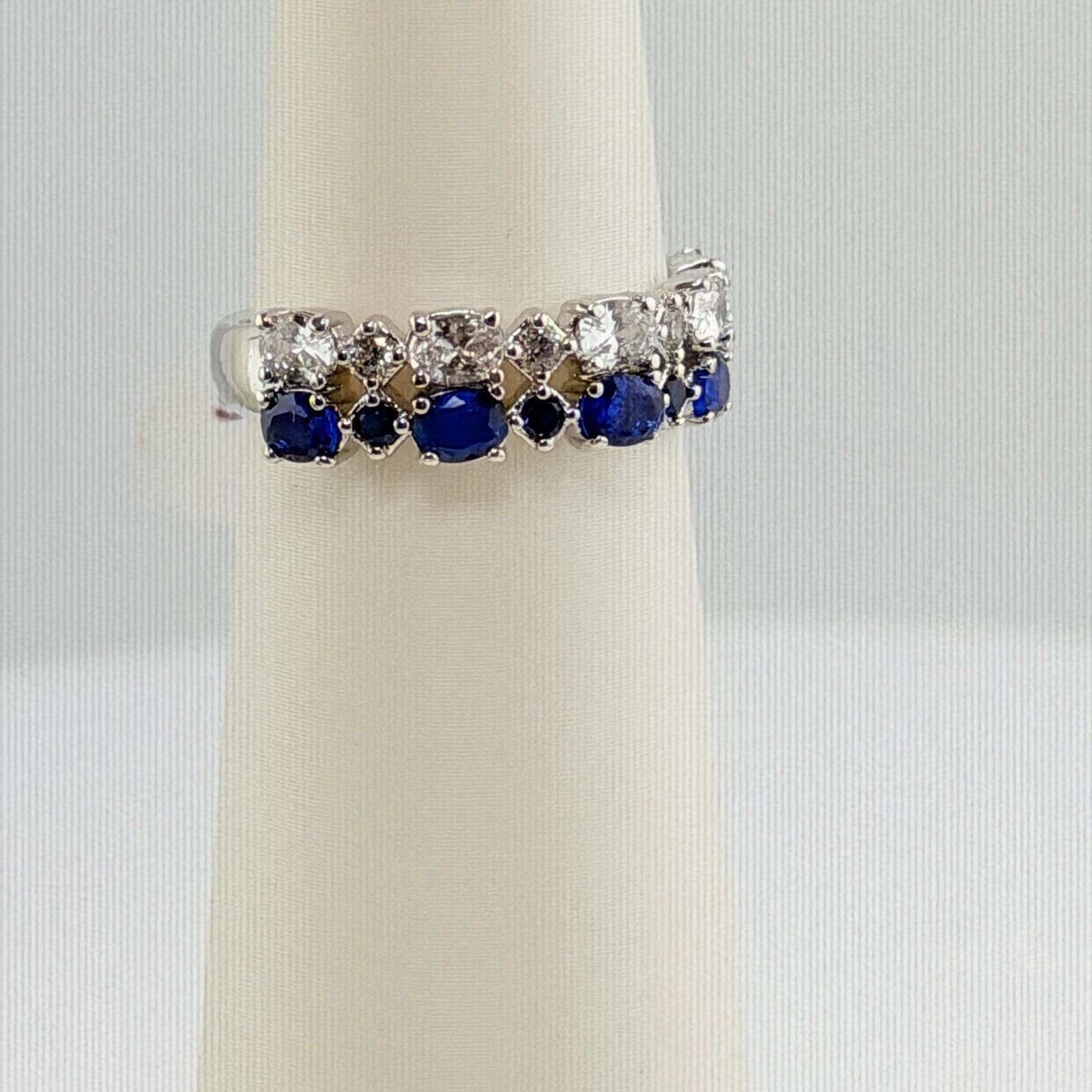 Bomb Party September Sz 9 “Graceful and Strong” RBP8143 on Rhodium