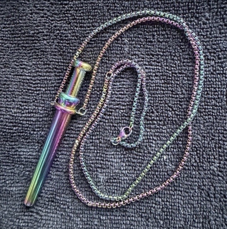 Bump Straw Necklace SNOGO Clone Rainbow Iridescent Incognito Small Compact Size