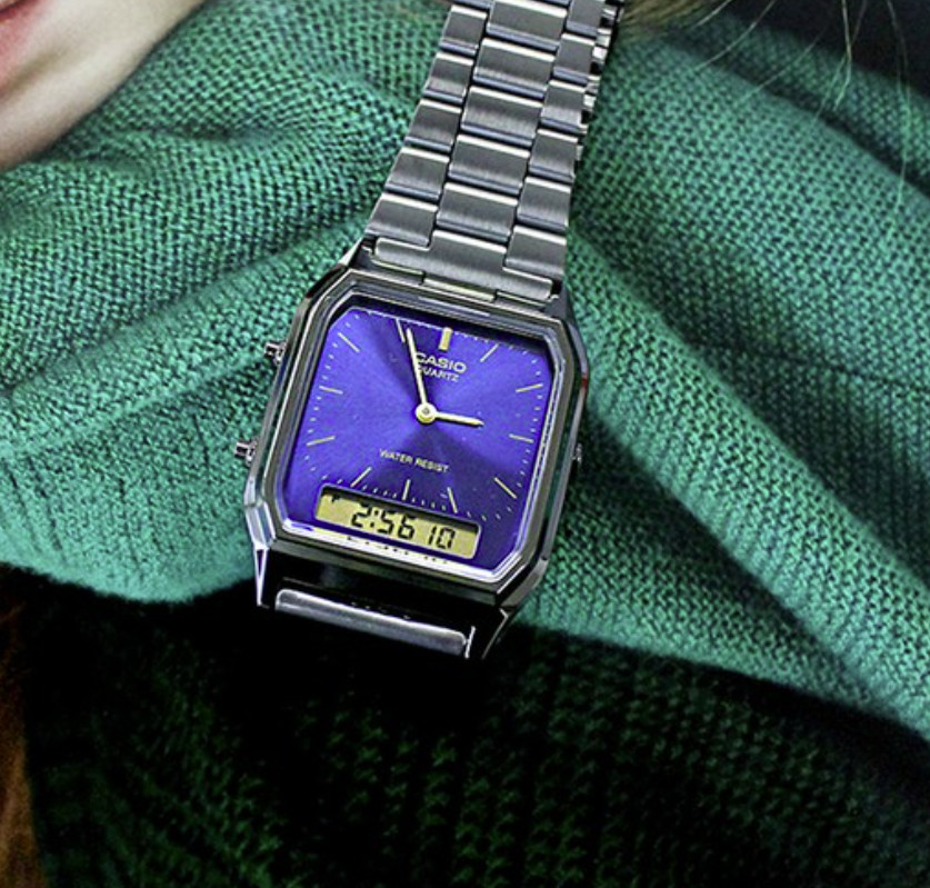 Casio AQ-230GG-2A vintage analog digital quartz unisex watch blue Japan