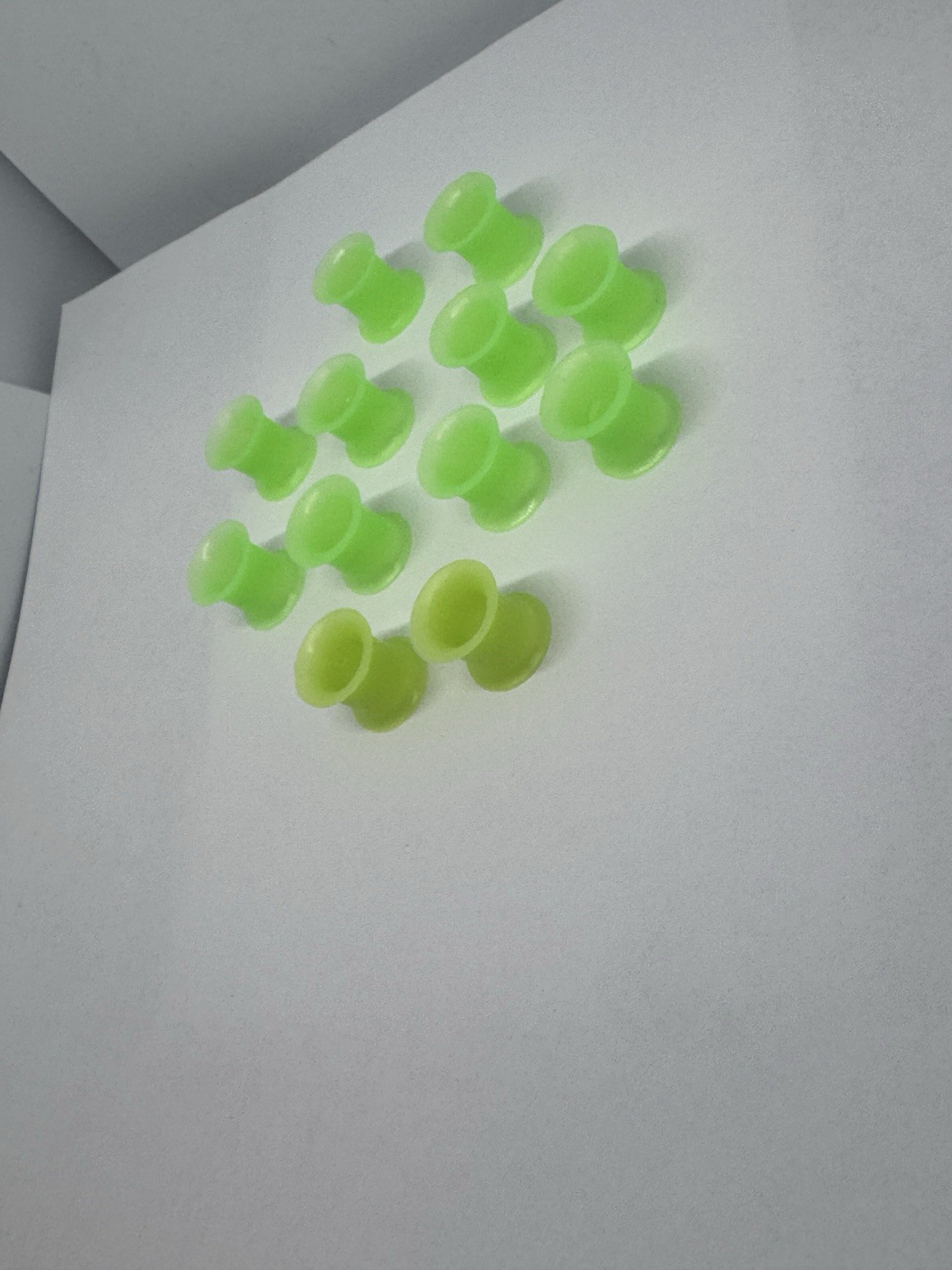 6 Pair 00g 10mm Silicone Gauges Long Wearable Tunnels 9mm Neon Green Neon Yellow