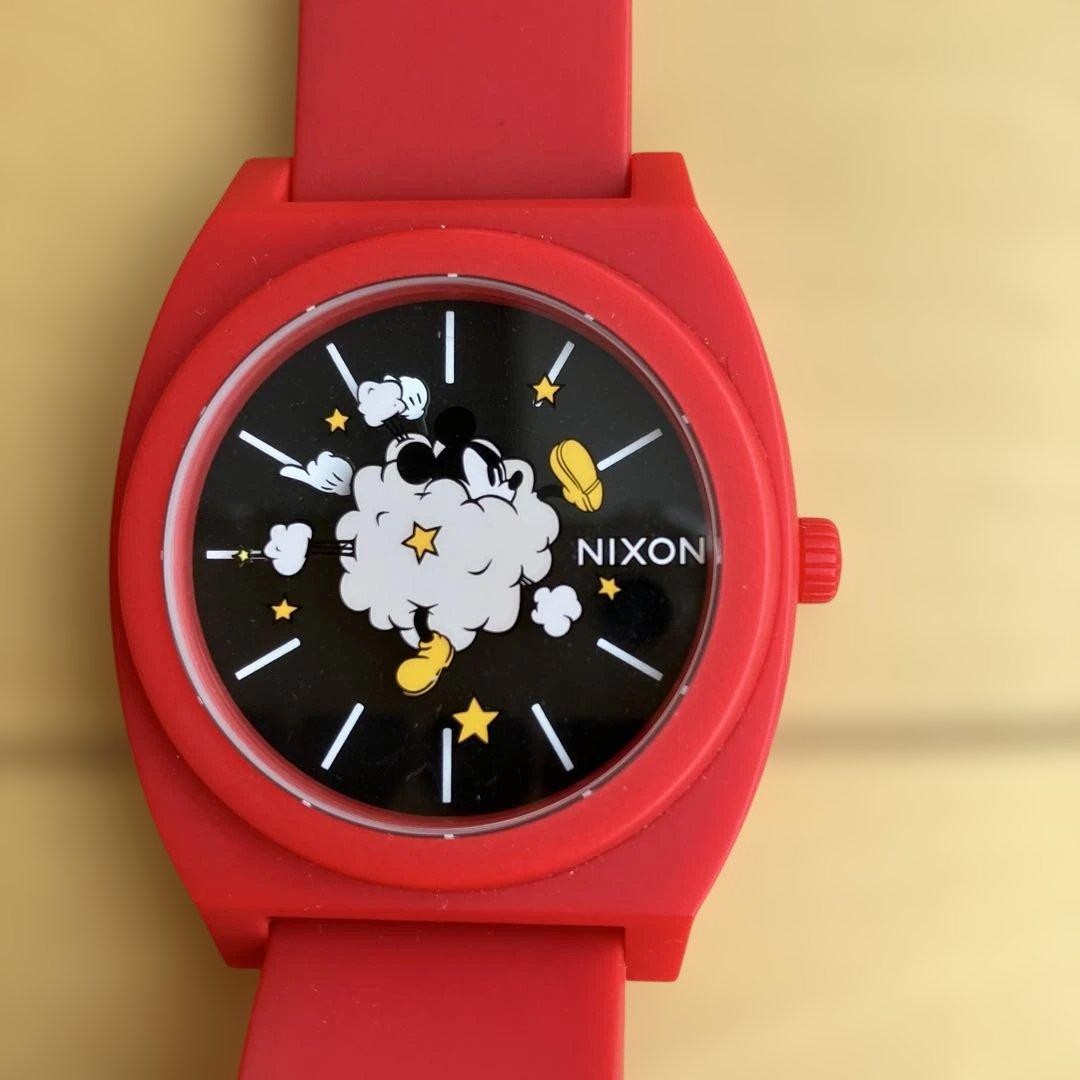 NIXON Disney Mickey Mouse Collaboration Watch Cute