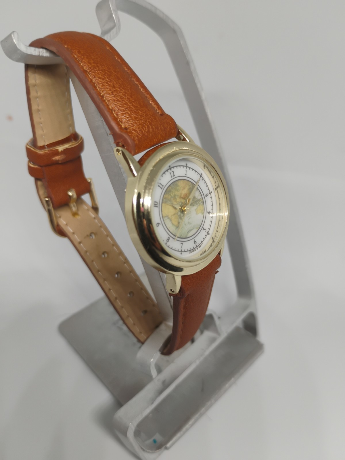 Accutime Watch Corp. Faux Leather Band Working
