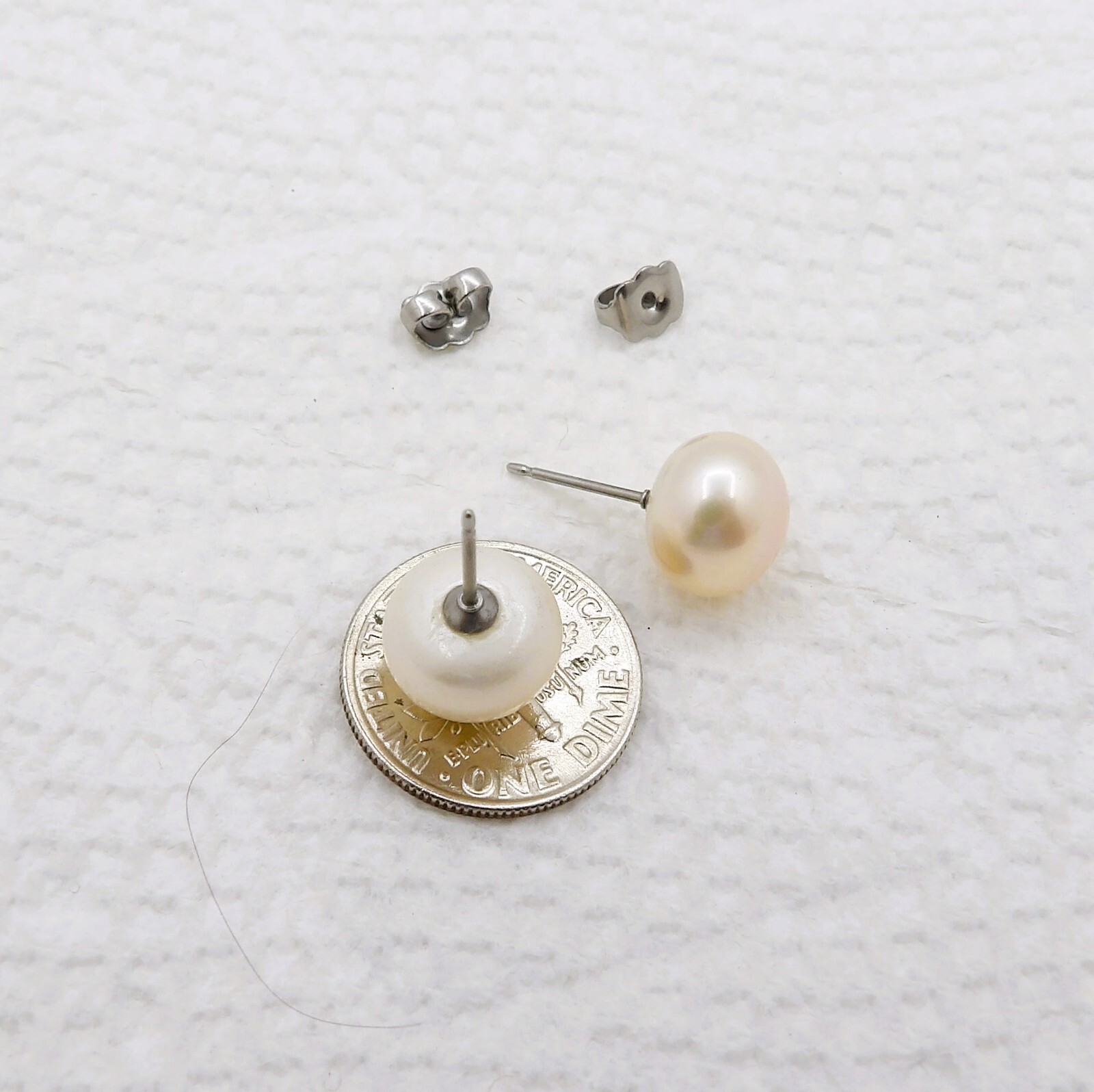 10.2 MM NATURAL PASTEL BUTTON GENUINE FRESHWATER PEARL JEWELRY EARRINGS ER036#10