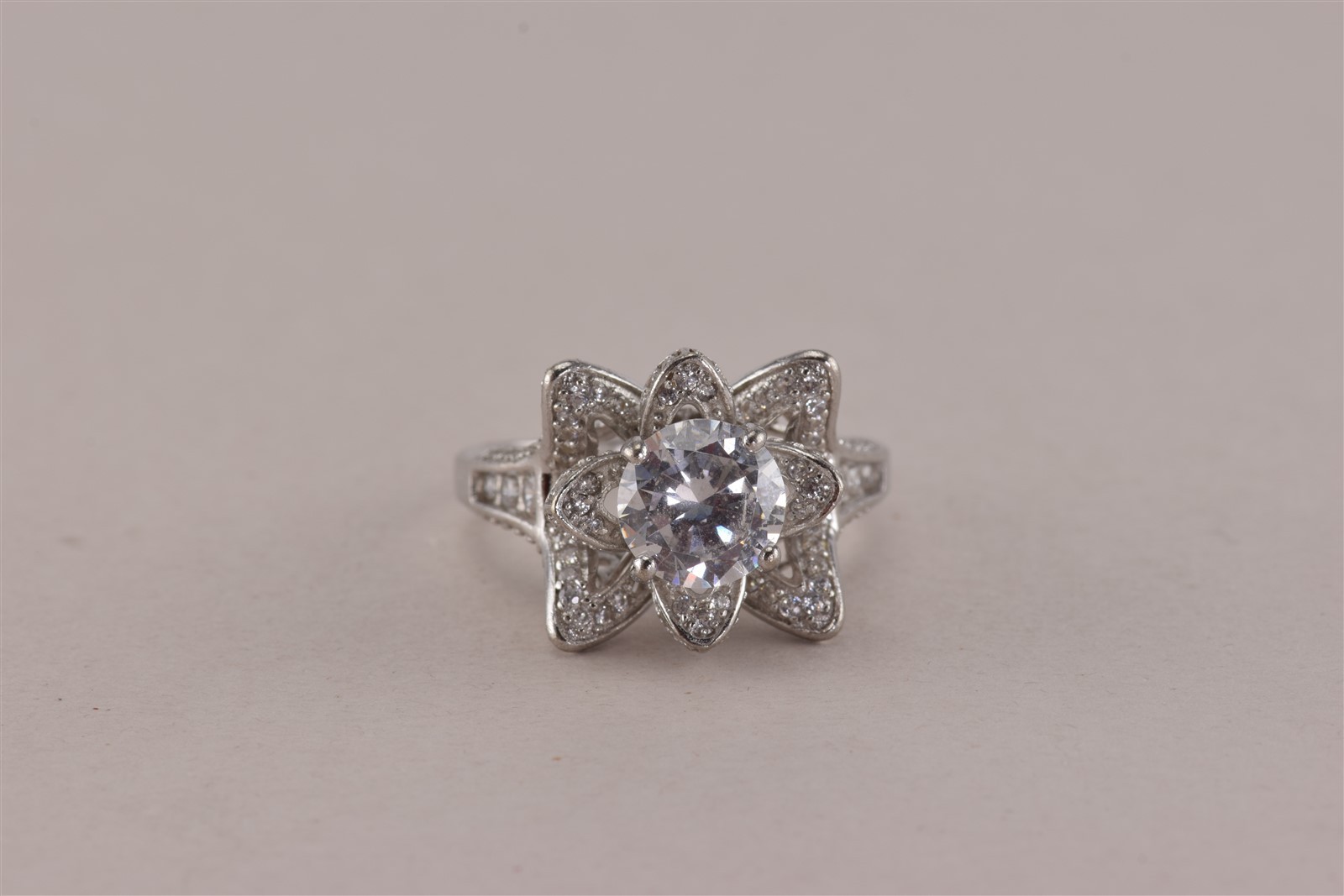 Fuzion Creation Sterling Silver Cubic Zirconia Statement Band Ring 925 Sz: 8