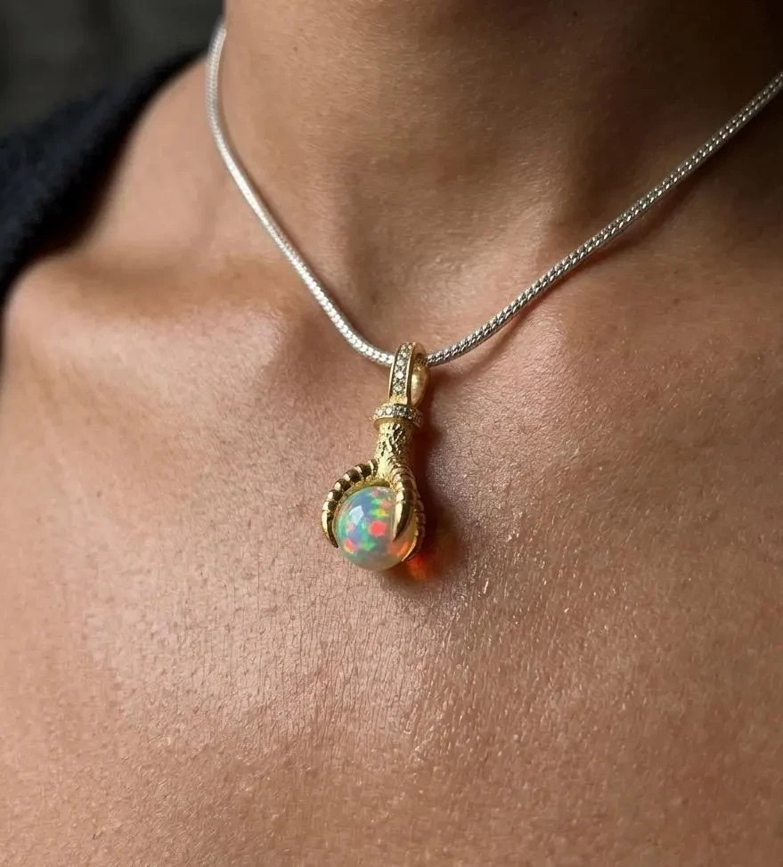 Natural Ethiopian Opal Pendant Necklace 925 Silver Vintage