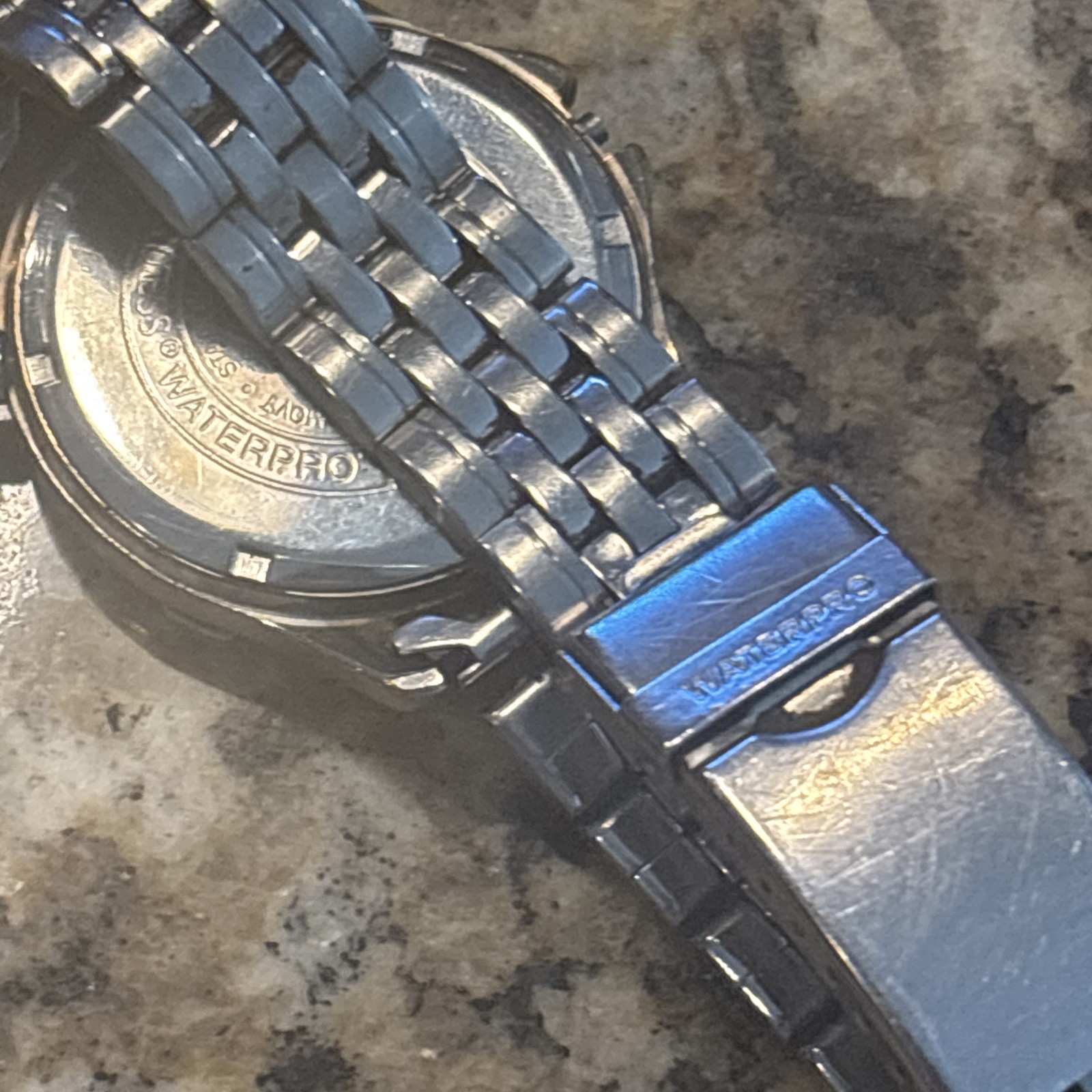 Guess WaterPro Indiglo 50 Meters/165 Feet Quartz Watch Untested & As Is