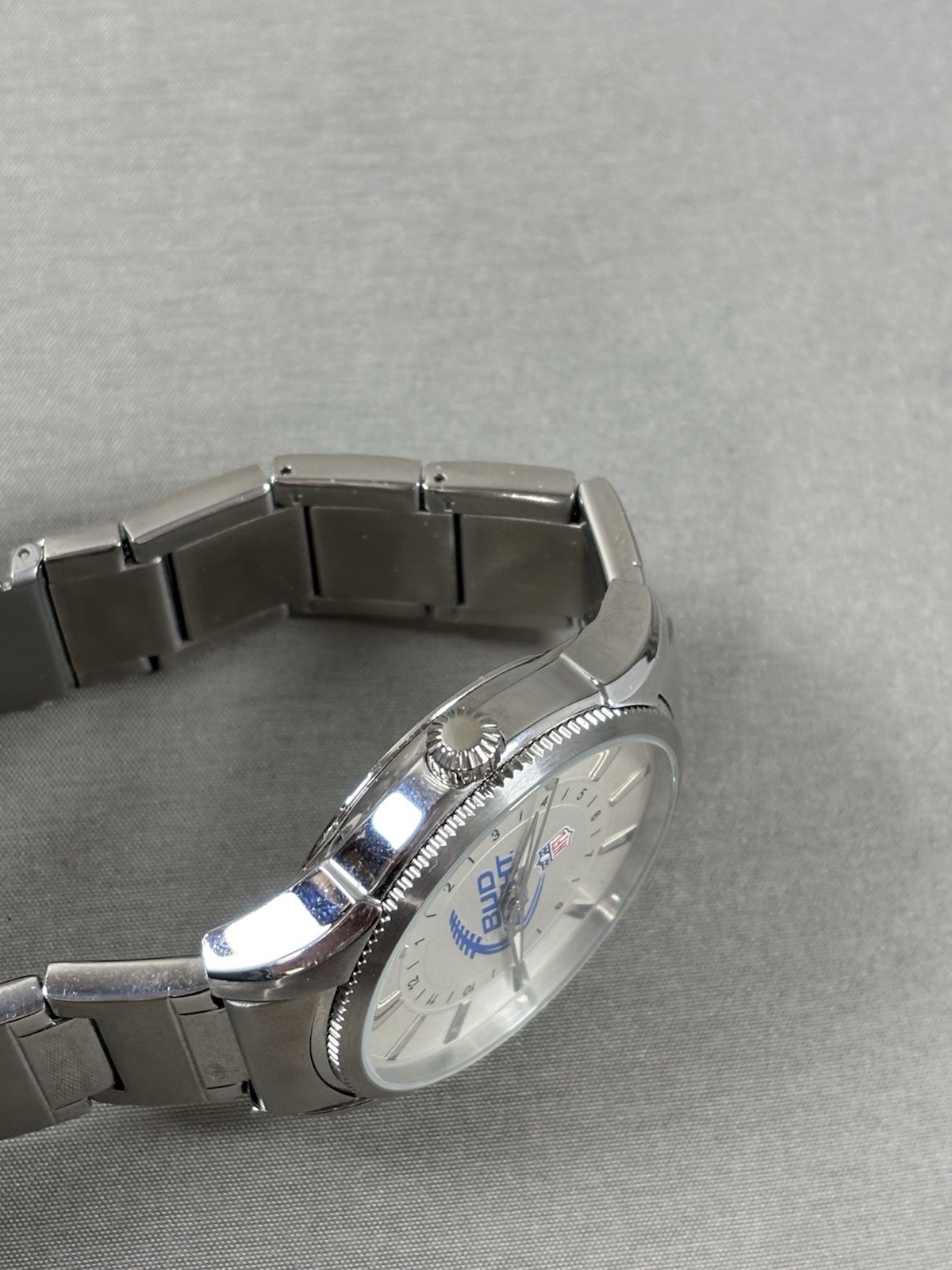 Fossil Bud Light PR-5369 NFL Football Beer Sponsor Mens Watch New Battery 43MM