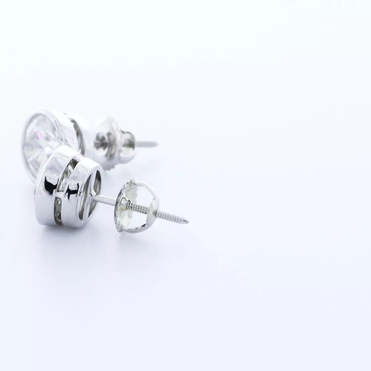 Stud Earrings Classic Bezel Set 14K Gold 3.75 Carat Round Natural Diamond G SI1