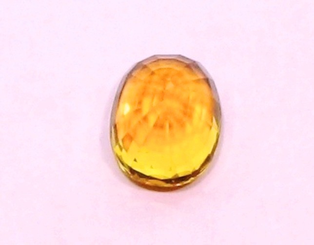 Natural Loose Gemstone Oval Honey Yellow Sapphire 8×6.4×4.7 mm 2.24 Carats