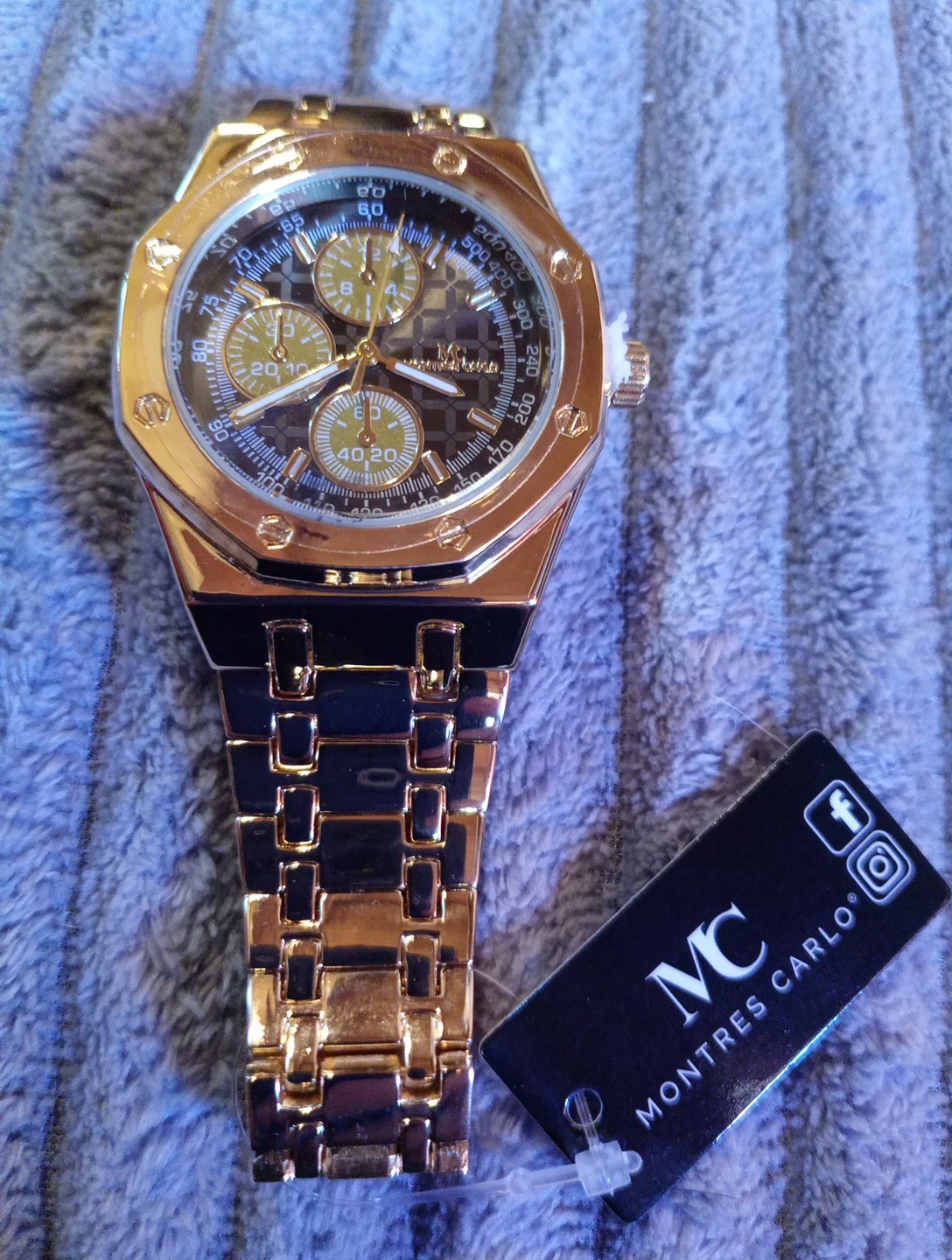 Montres Carlo Men’s Wristwatch Gold Metal Bracelet Octagonal Black Dial Analog