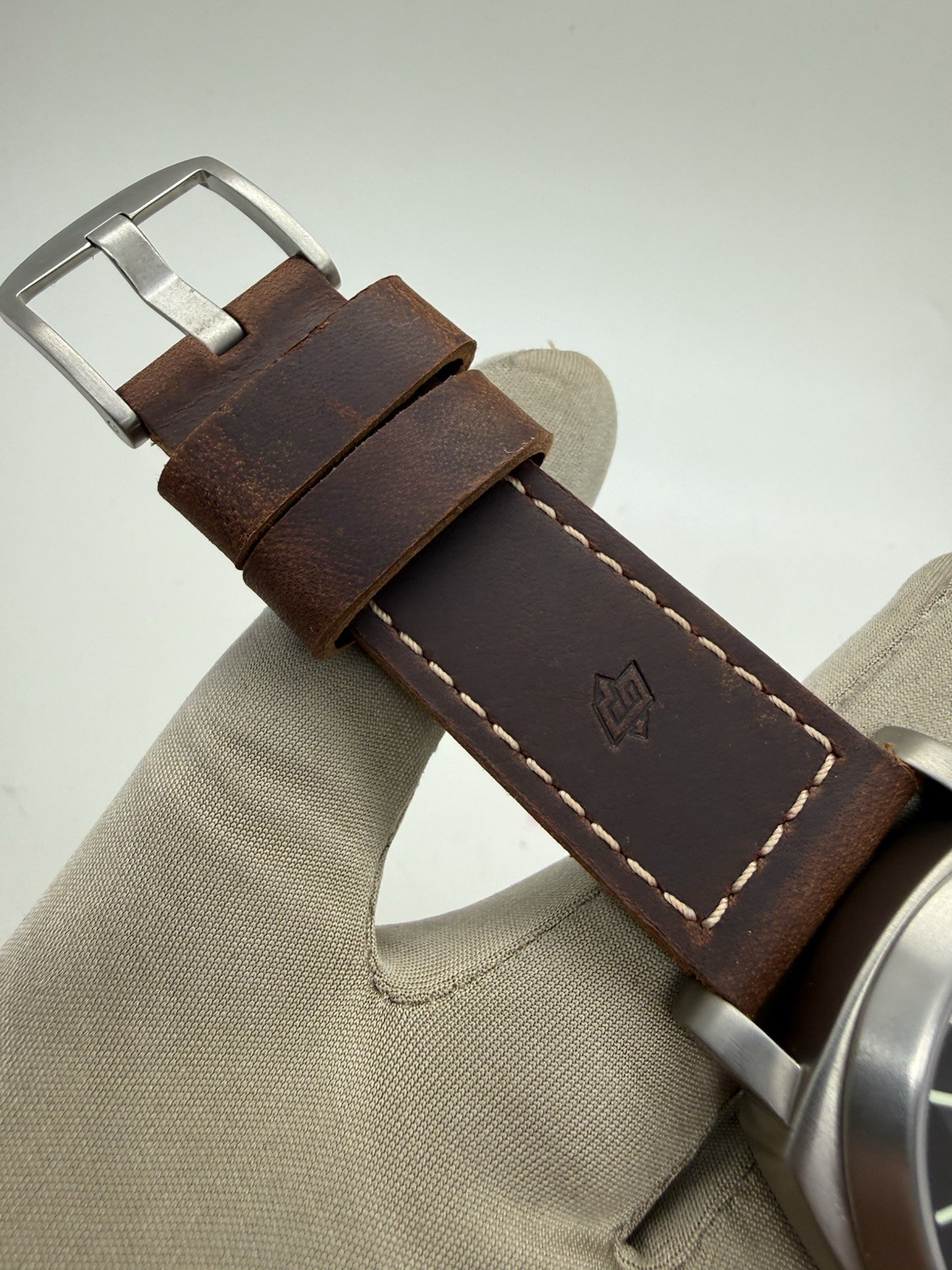 2021 Panerai Luminor 44mm Titanium Brown Dial Manual Wind PAM00061 PAM61 B+P