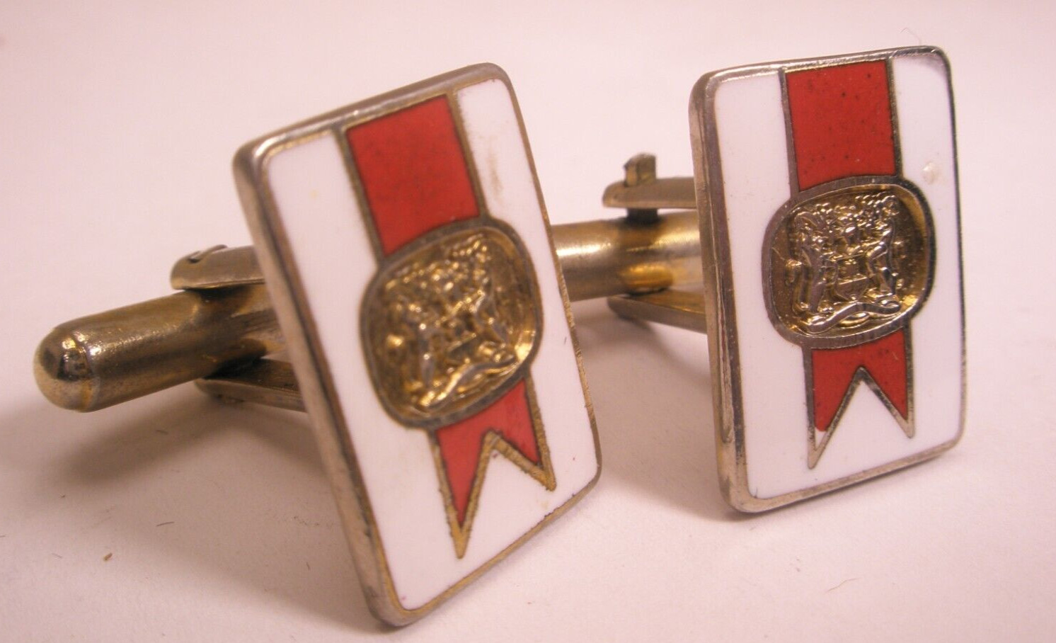 Royal coat of arms of the United Kingdom England Vintage Cuff Links