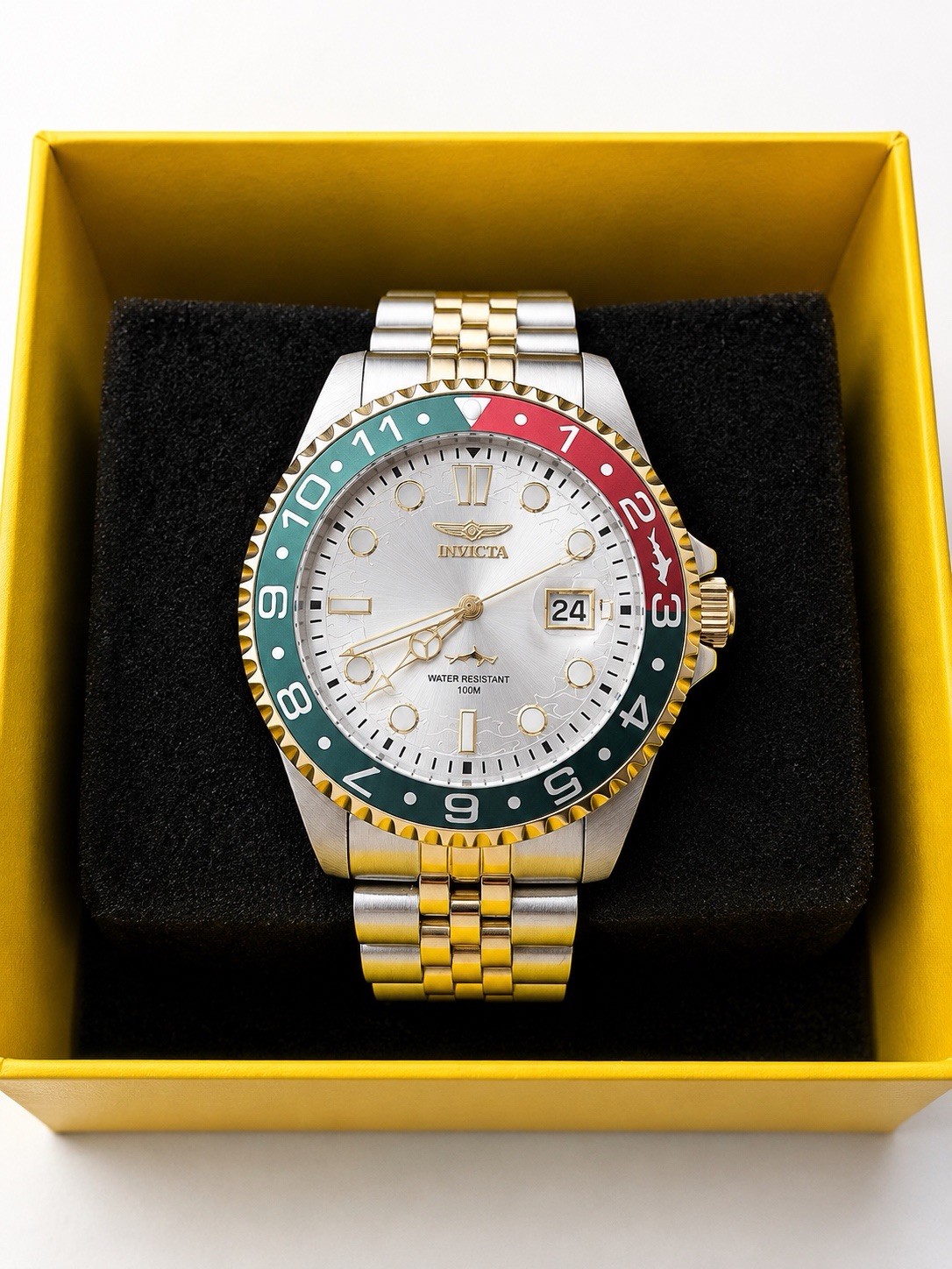 Invicta Pro Diver Heritage Men’s Watch – 43mm, Gold/Stainless Steel 40010