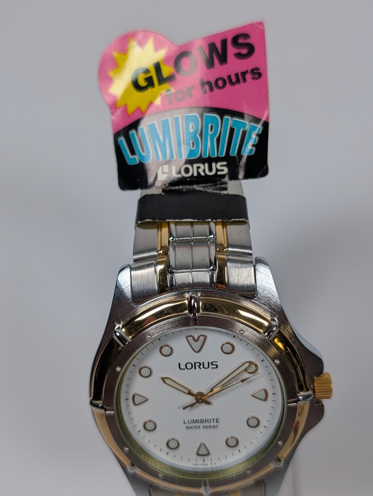 Vtg Lorus Mens Watch Luminous Hands Indices Two Tone V501-0280 37mm NEW BATTERY