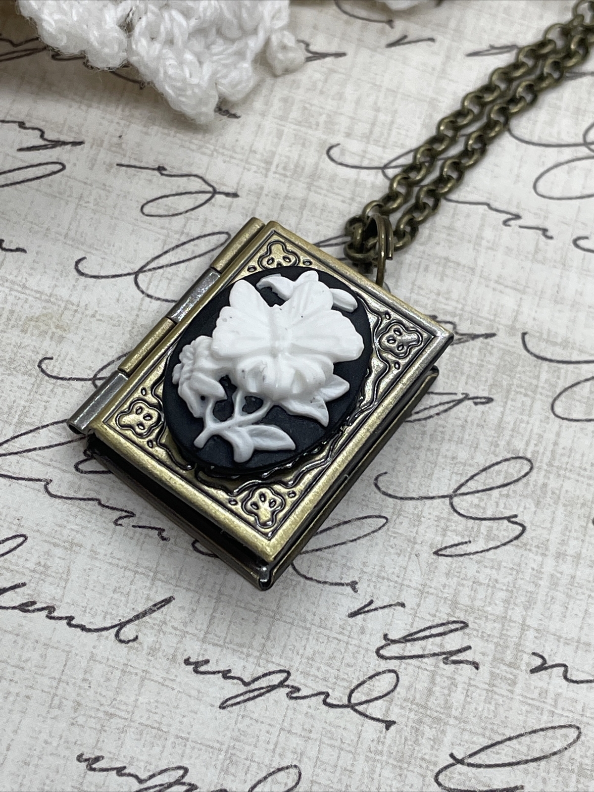 Book Bronze Gold Wedding Party Gift Locket Butterfly Cameo Birthday Bridesmaids