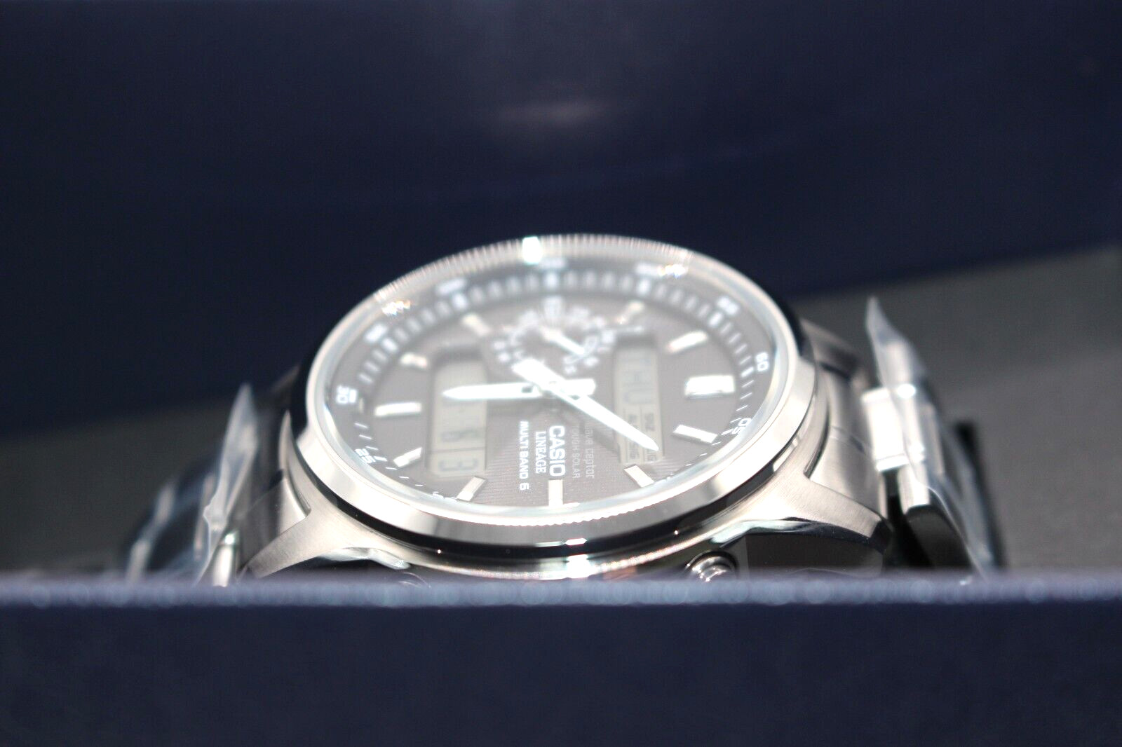 CASIO LINEAGE LCW-M300D-1AJF Solar Atomic Radio Analog Digital Men’s Watch Gift