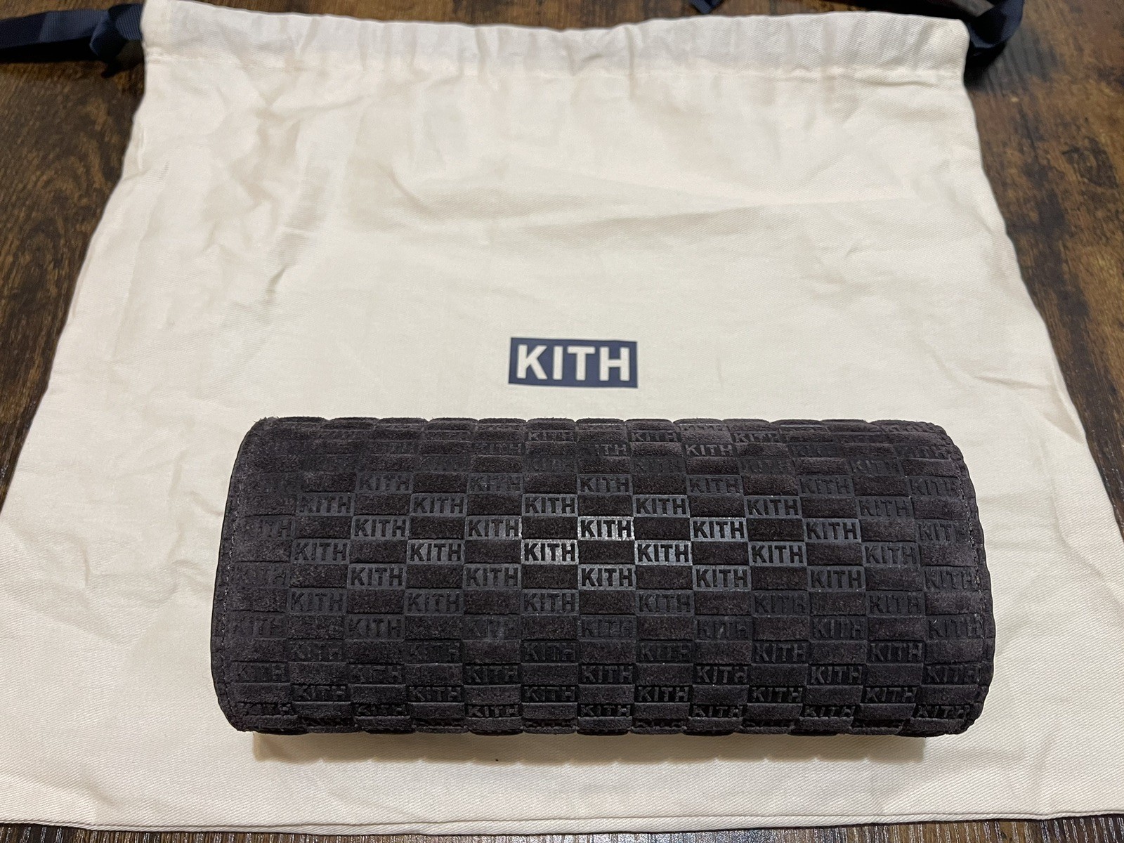 KITH Kithmas Monogram Suede Leather 3-Watch Roll Incognito Brown SOLDOUT IN HAND