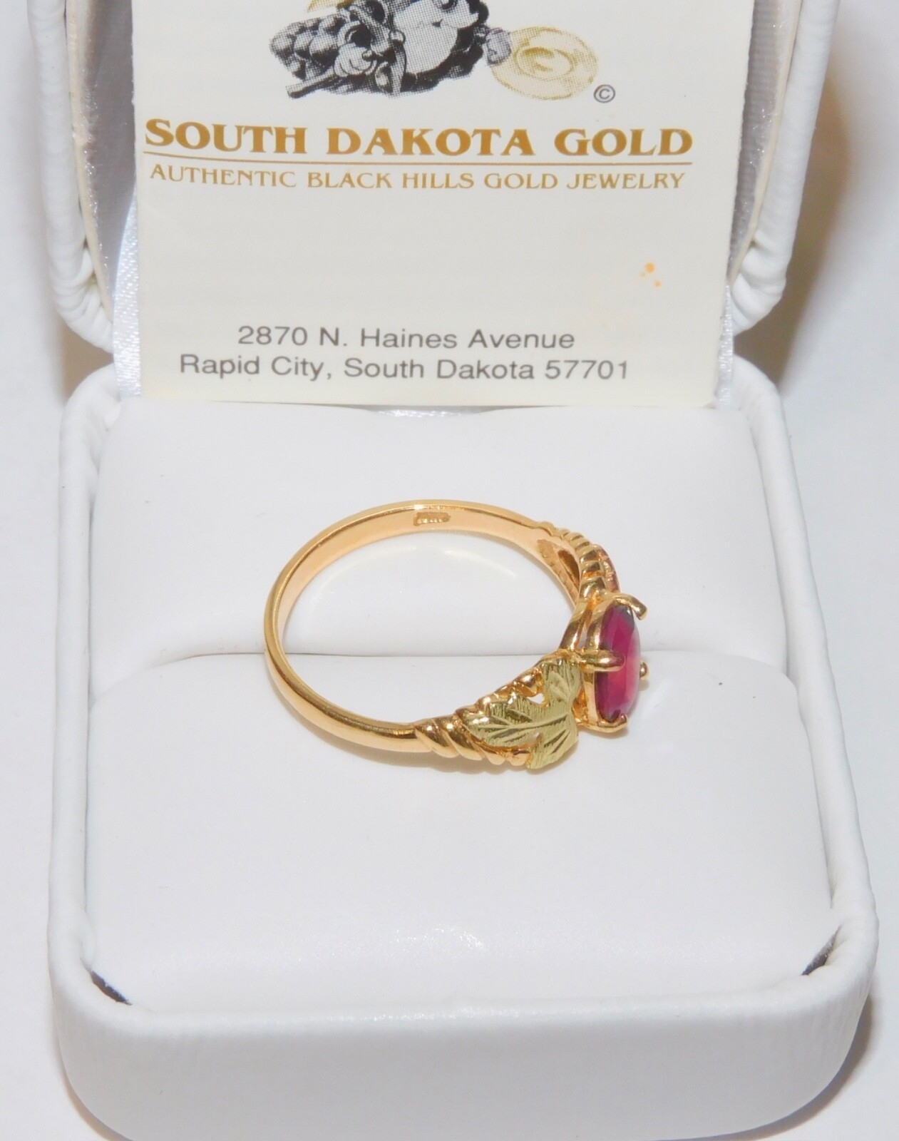 Black Hills Gold 10k Garnet Leaves Ring Size 8