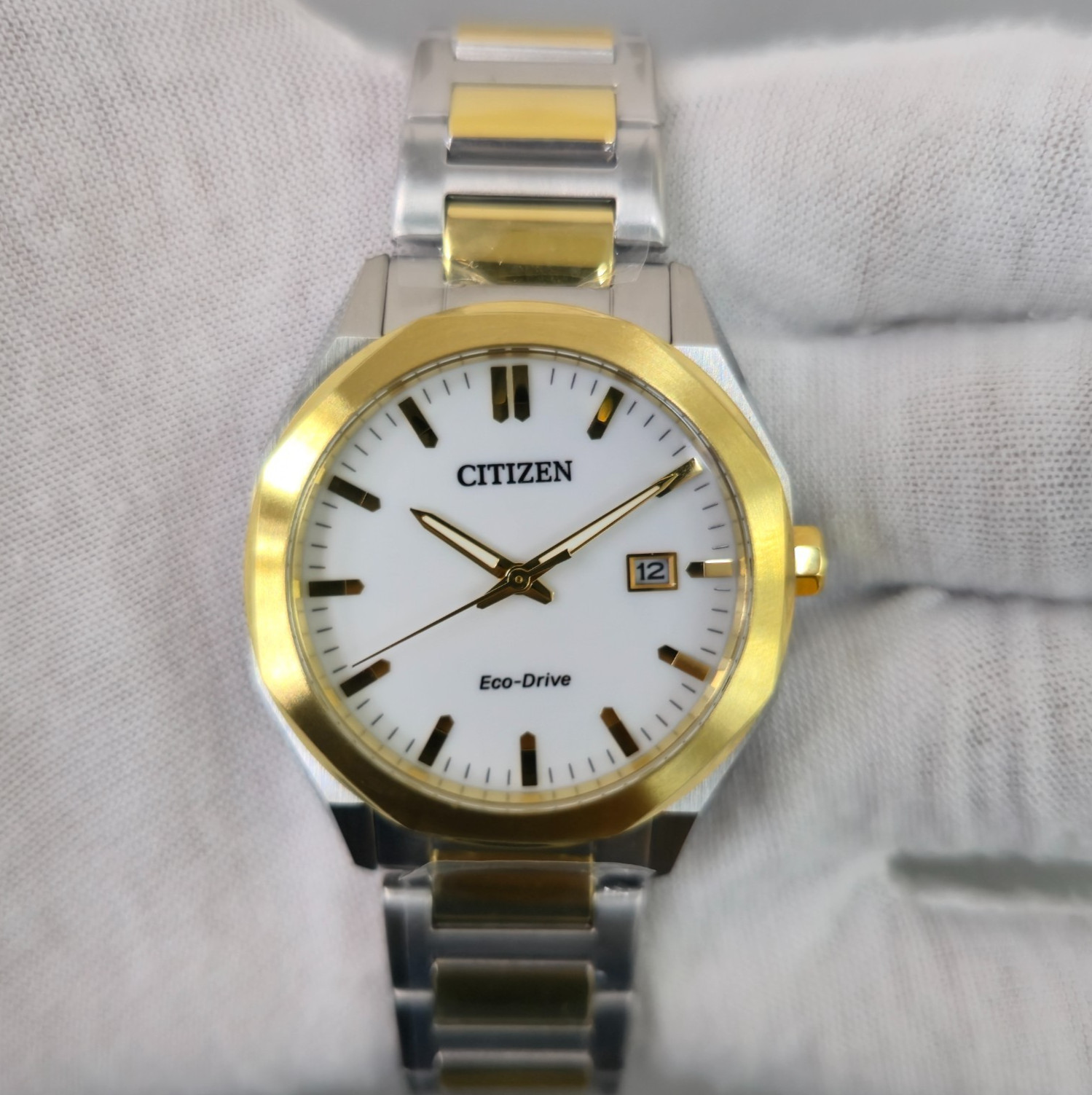 Citizen Eco-Drive BM7624-82A 38mm White Dial Two-Tone New Full Set Men’s Watch