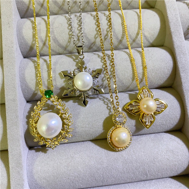Bulk Random 10pcs Mix Natural Pearl Pendant Necklaces Women Hollow Floral Gift