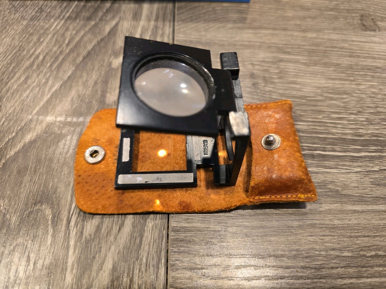 Vintage Metal Folding Linen Tester Magnifying Glass With Case