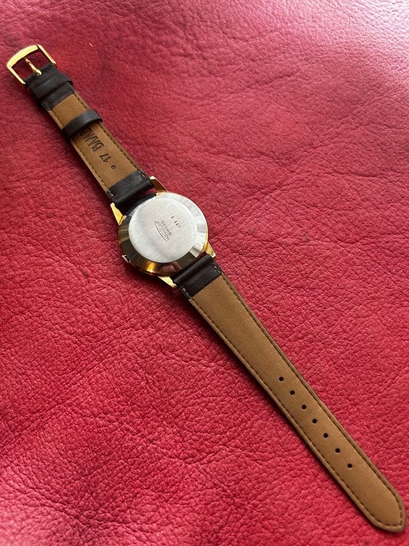 Aureole Mechanical (Manual) Black Dial Wristwatch