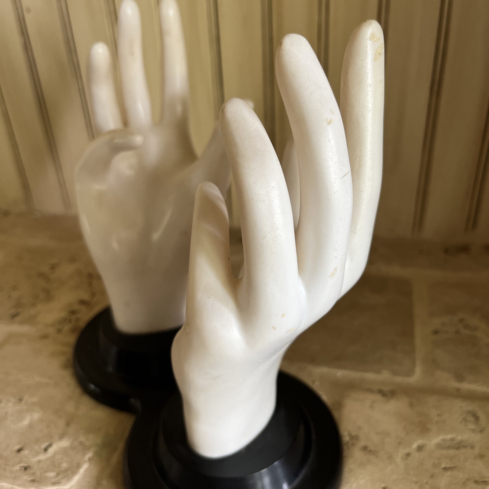 Vintage 1990 E&B Giftware Double 2 Hands Mannequin Jewelry Rings Display