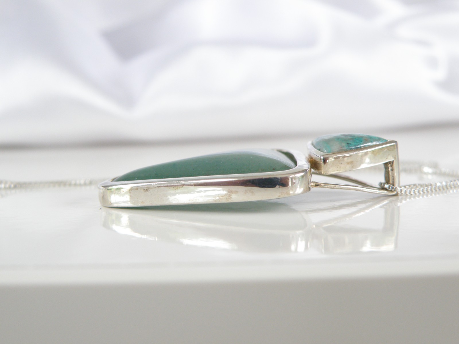 Vintage Sterling Silver 925 Aventurine Modern Slide Pendant Necklace