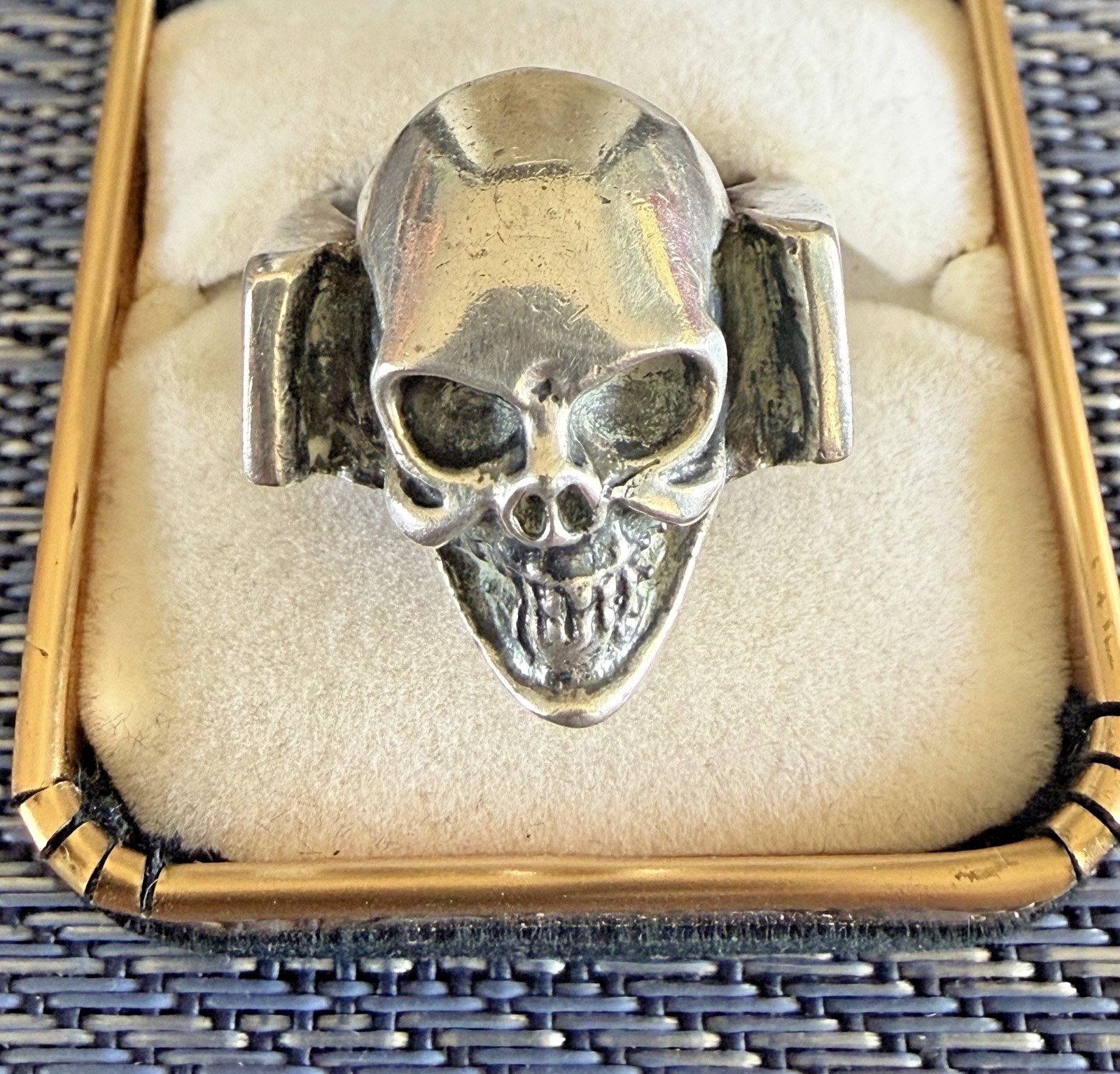 Vintage Sterling Silver Skull Ring Sz 7 1/4″ Biker Goth Style 16.3g