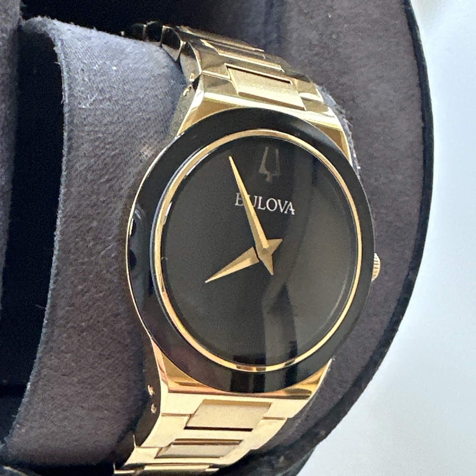 Bulova Men’s Modern Slim Movement Quartz Gold Stainless Steel Watch 41 MM 97A183