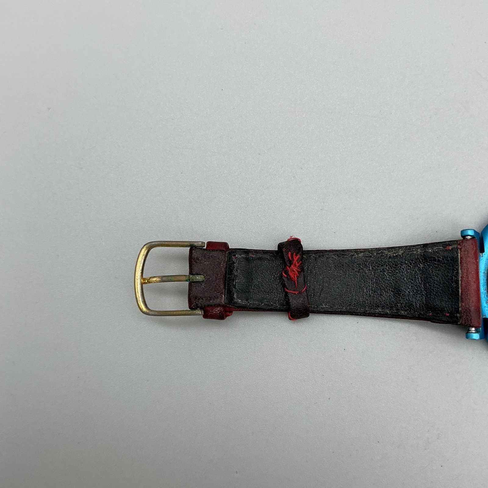 Vintage Benetton By Bulova Mens Watch 39mm Flags Dial Blue Case New Battery