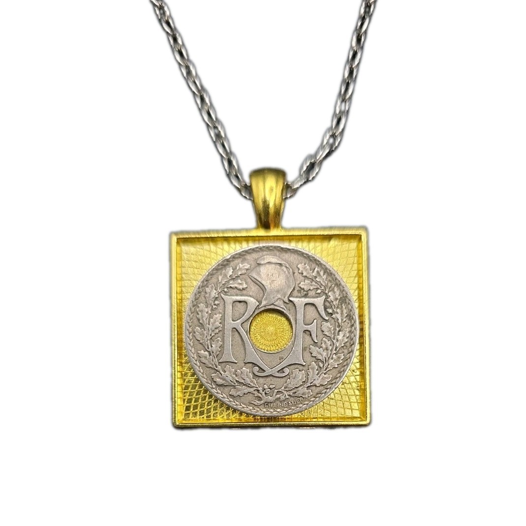 French RF Monogram Coin Necklace – Gold Square Frame
