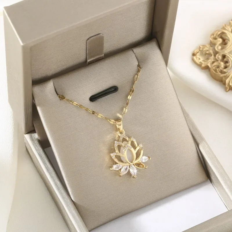 1 PC High-quality 18k Gold Electroplated Fashion Cat’s Eye Stone Lotus Necklace