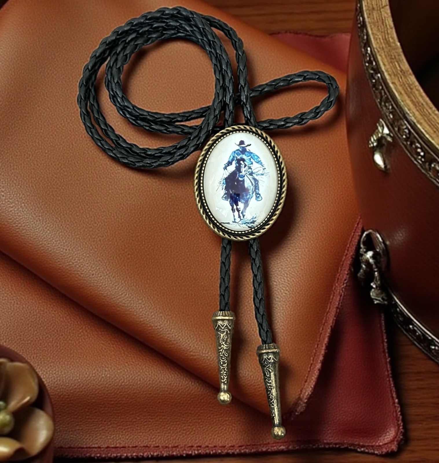 Totem Mens Bolo Tie Bridegroom Wedding Necklace Western Cowboy Necktie