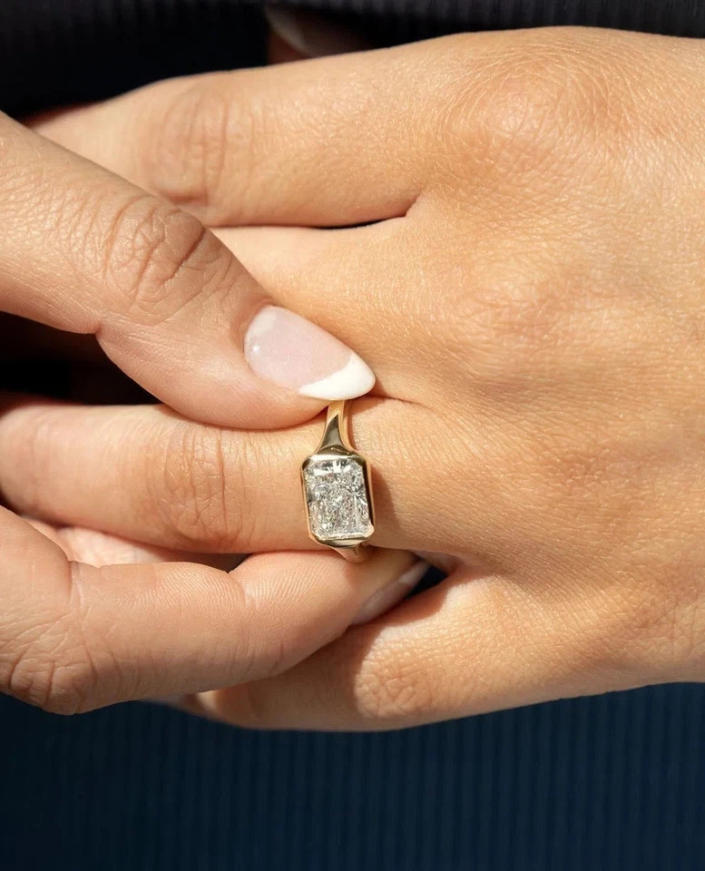 3 CT Radiant F-VS1 Lab Grown Diamond Women Promise Gift Ring 14K Yellow Gold IGI