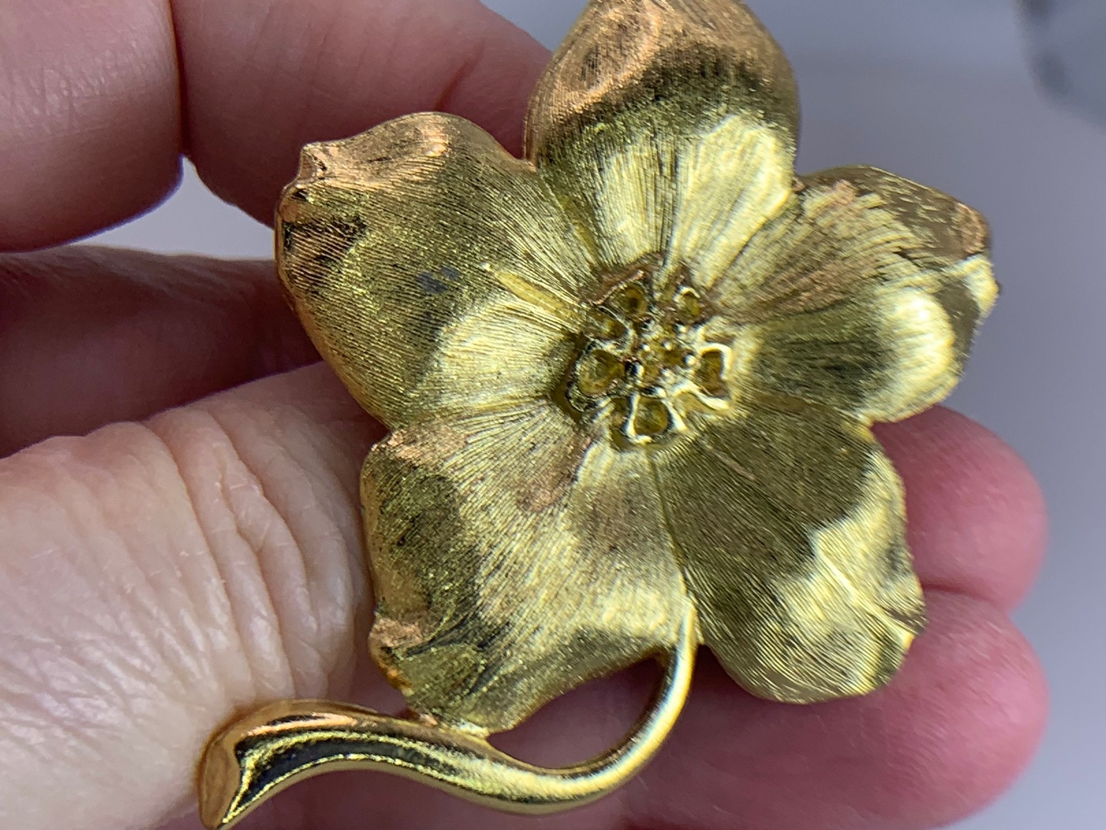 Flower Dogwood flower Etched Vintage Silver Brooch Pin M-1046*