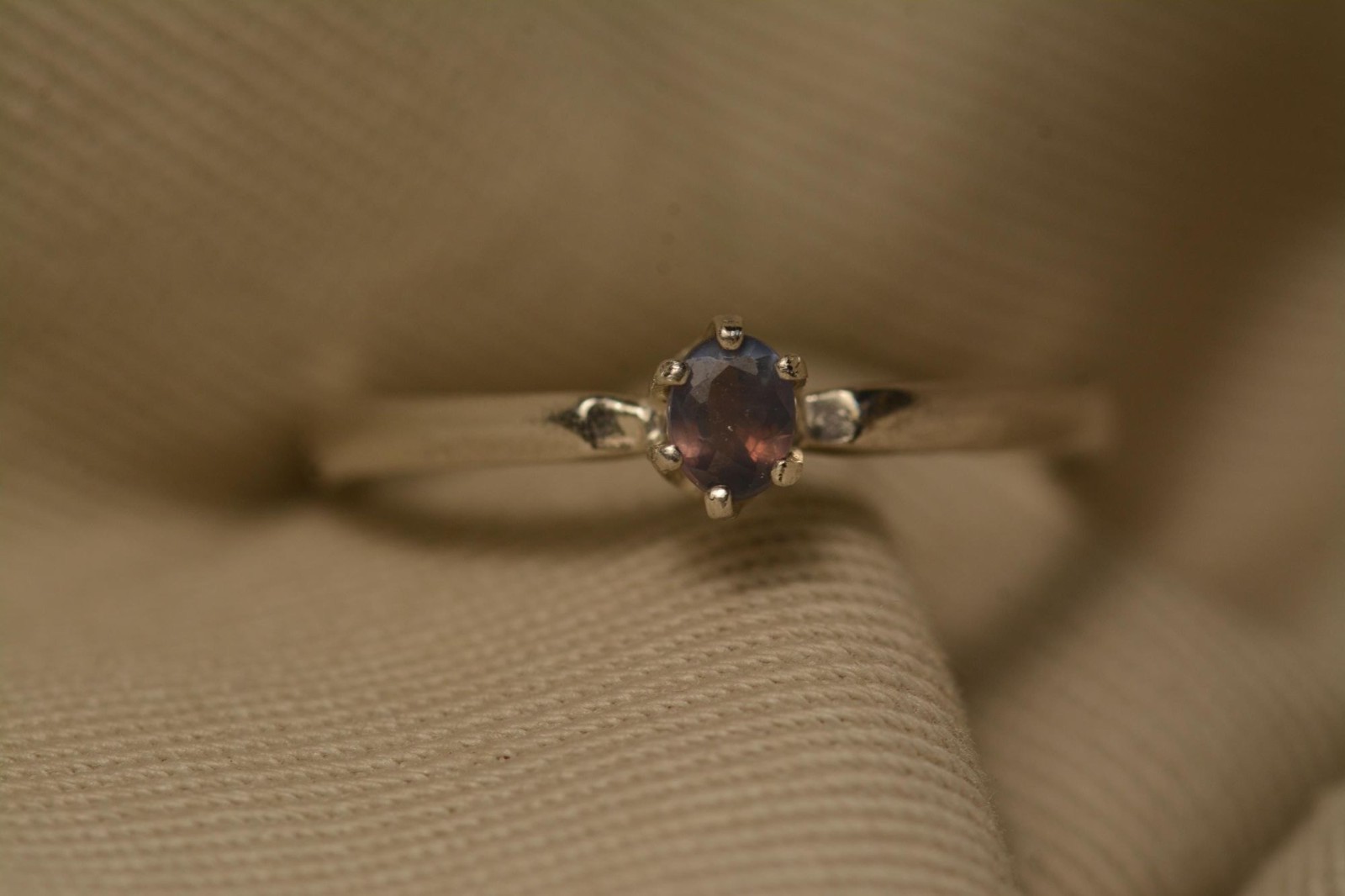 Strong Color Change Certified Alexandrite Ring 0.20ct Jewelry Earth Mined AP140
