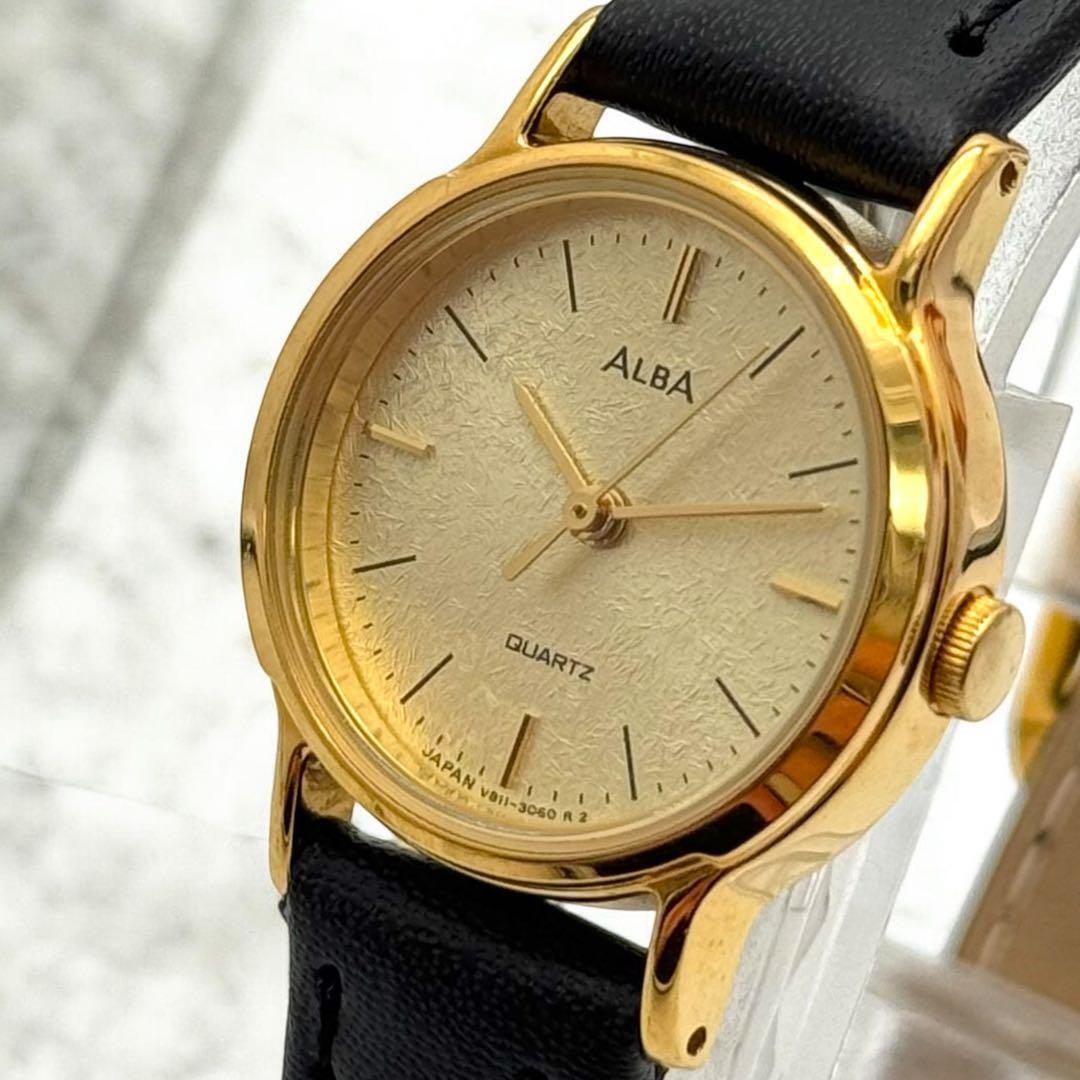 Working Item SEIKO Alba Quartz New Battery Gold Watch