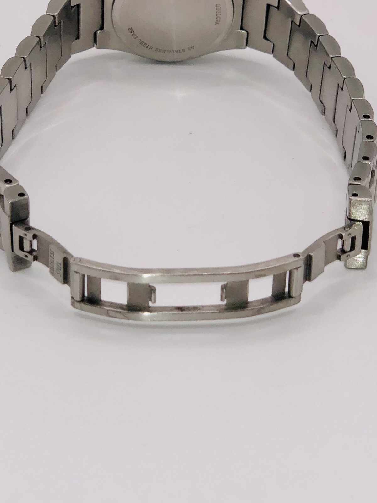 Bulova Light Pink Dial, Diamond Accent Bezel, Women’s Watch (Model 96R17) ~ 🔋✅